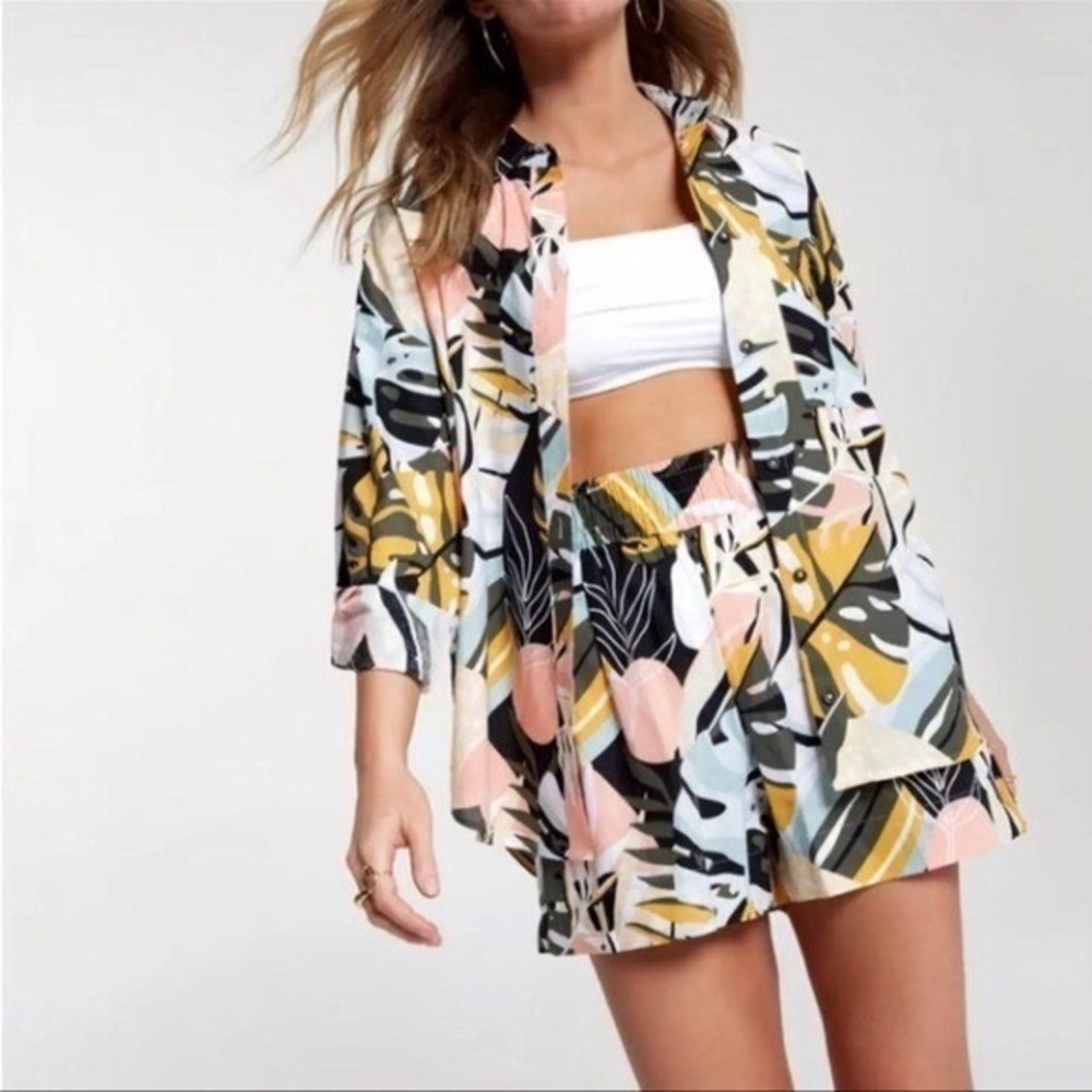 CALIA Oversized Long Sleeve Button Down Shirt Womens L Tropical Floral Cover Up